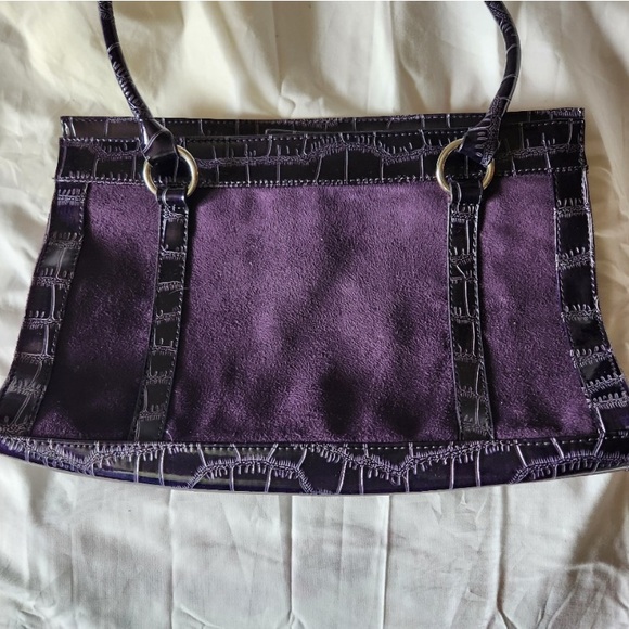 Sagharbor Deep Purple Faux Suede Tote Bag - Picture 2 of 6